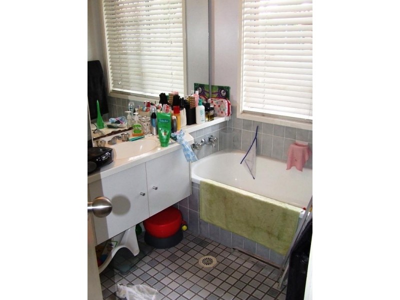 3 Colac Court, Elanora QLD 4221