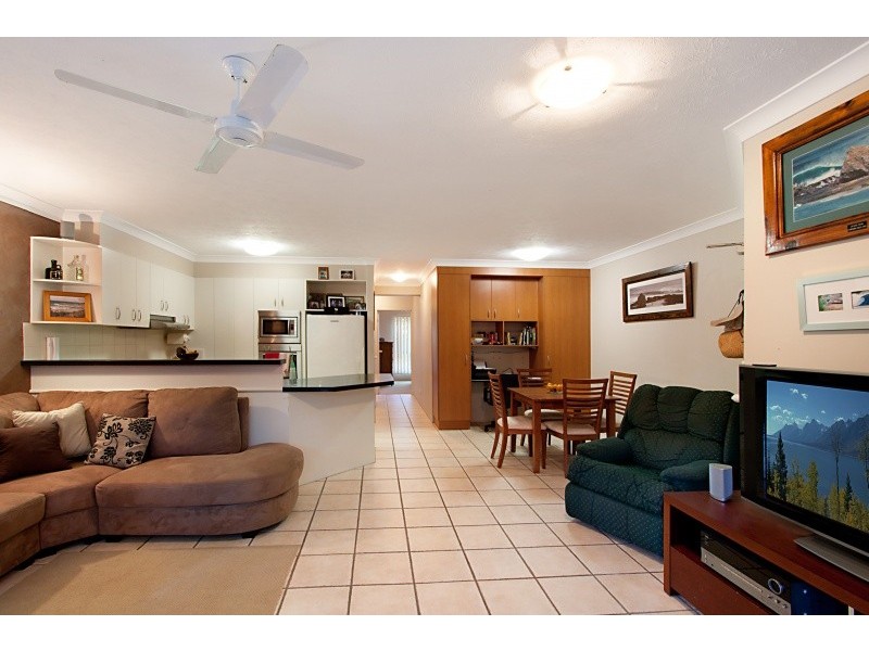 7/955 Gold Coast Highway, Palm Beach QLD 4221