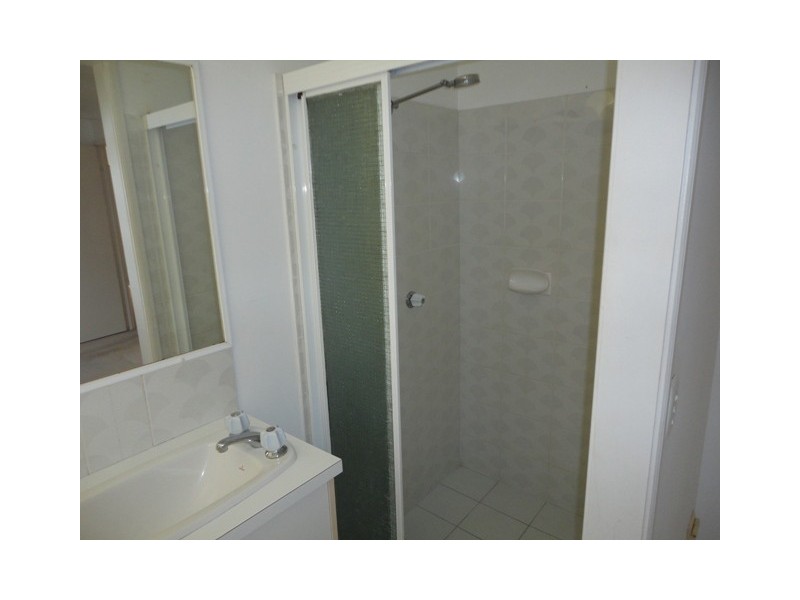 3 Exmouth Court, Elanora QLD 4221