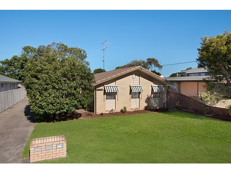 1/6 Walker Avenue, Palm Beach QLD 4221