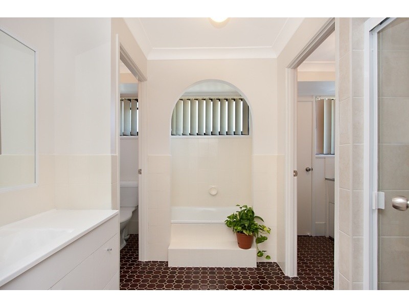 1/6 Walker Avenue, Palm Beach QLD 4221