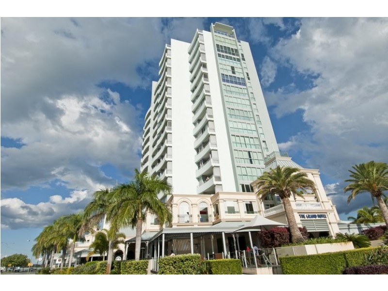 1007/360 Marine Parade, Labrador QLD 4215