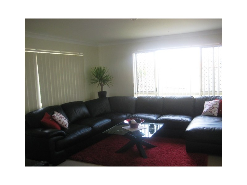 4 Neeson Place, Currumbin Waters QLD 4223