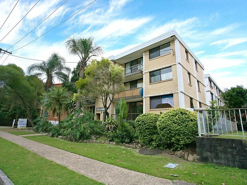 2/6 Brooke Avenue, Palm Beach QLD 4221