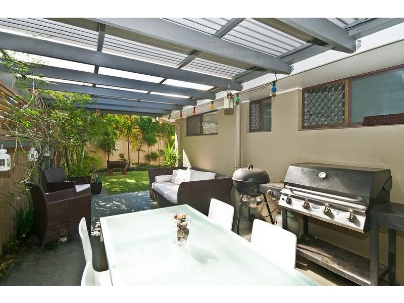 1/81 Tallebudgera Drive, Palm Beach QLD 4221