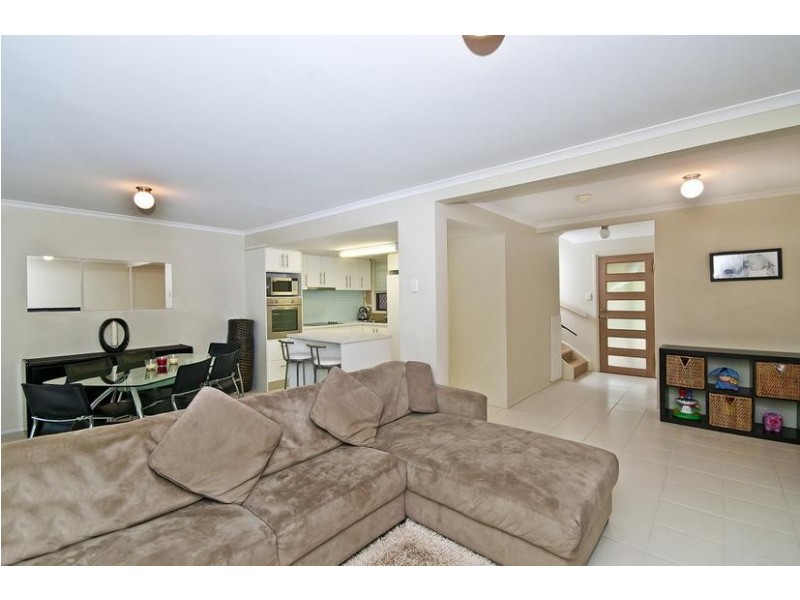 6/65 Mitchell Avenue, Currumbin QLD 4223