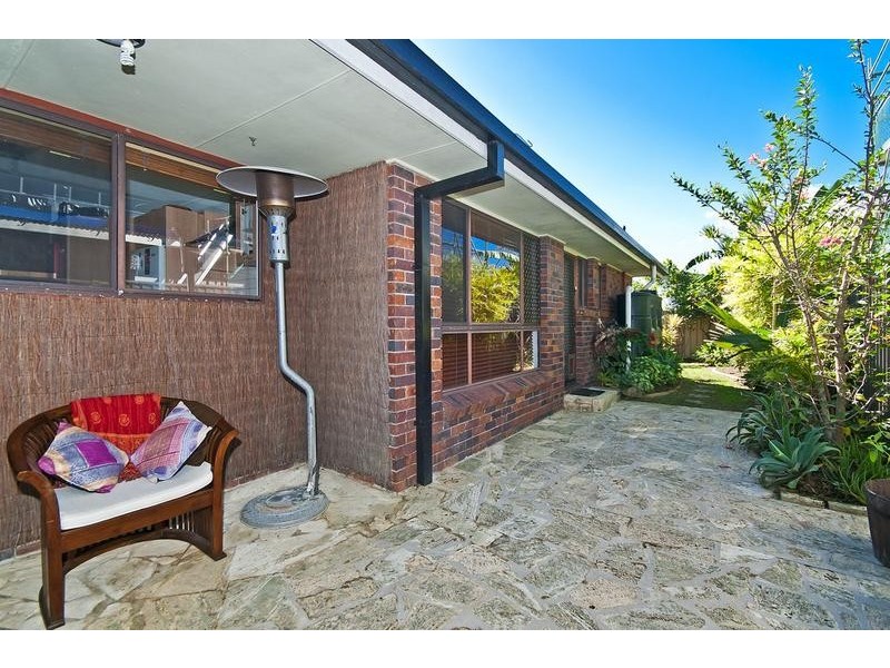 2/125 Townson Avenue, Palm Beach QLD 4221