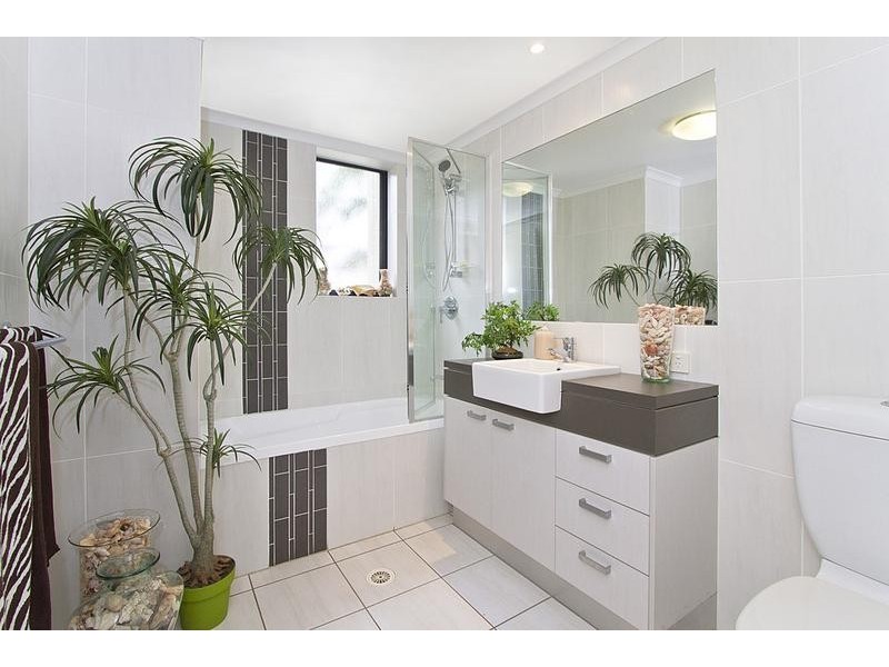 1/1311 Gold Coast Highway, Palm Beach QLD 4221