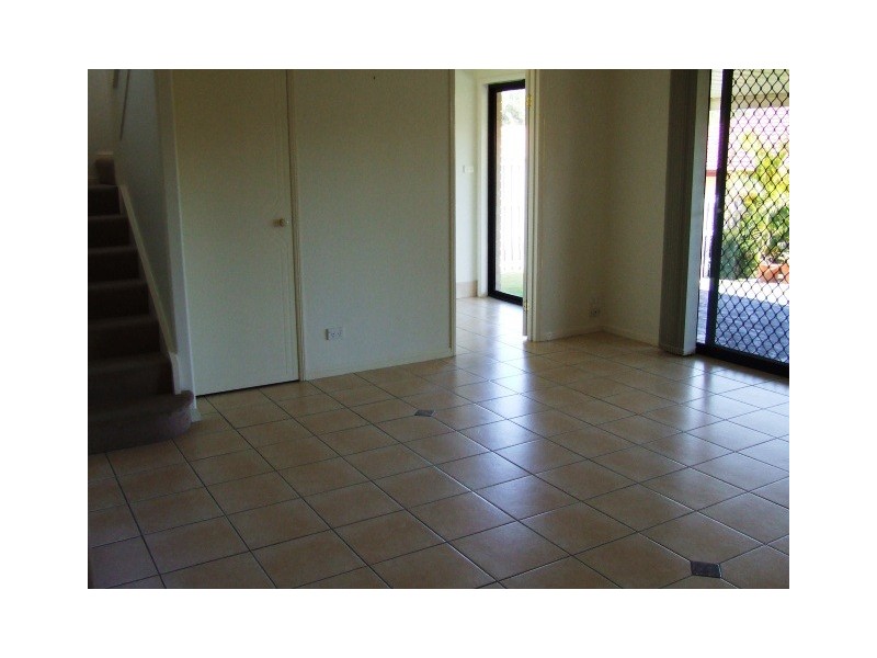 89 Casuarina Drive, Elanora QLD 4221