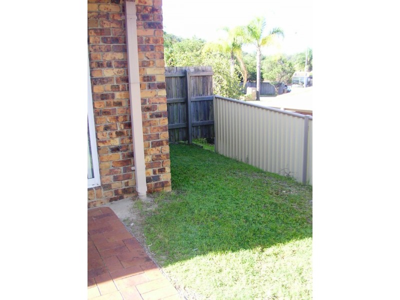 68 Avocado Street, Elanora QLD 4221