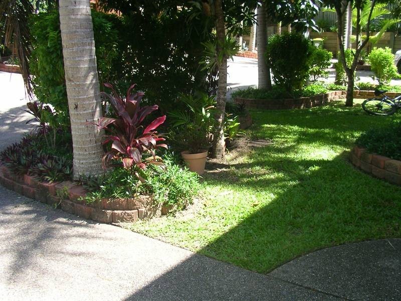 5/3 Karri Court, Burleigh Heads QLD 4220