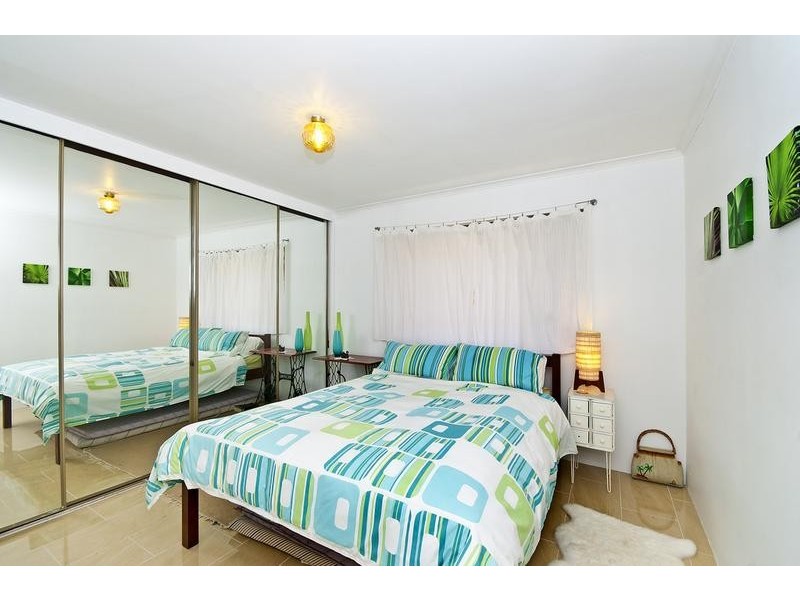 2/13 Eleventh Avenue, Palm Beach QLD 4221
