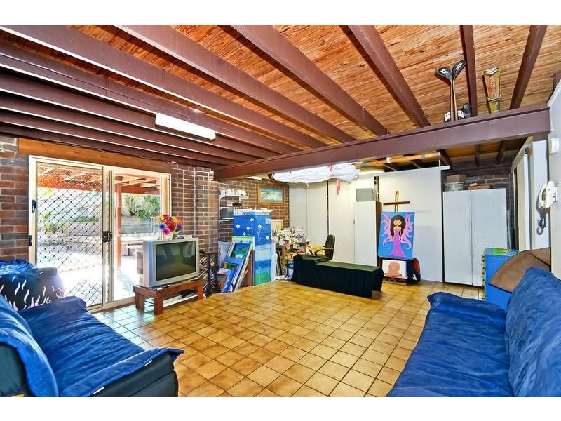 54 Ironbark Street, Elanora QLD 4221