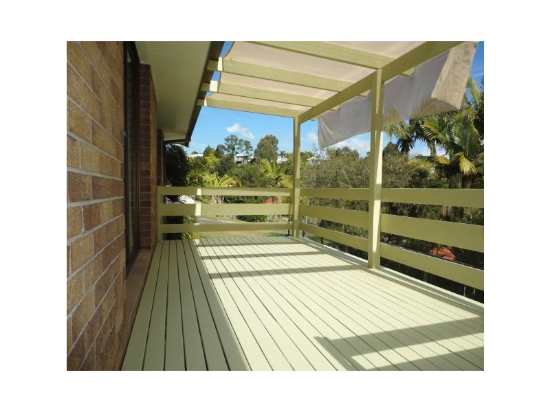 12 Rossmoyne Close, Elanora QLD 4221