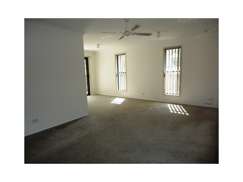 280 Nineteenth Avenue, Elanora QLD 4221