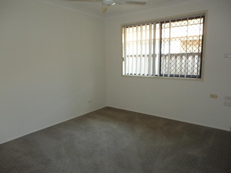 280 Nineteenth Avenue, Elanora QLD 4221