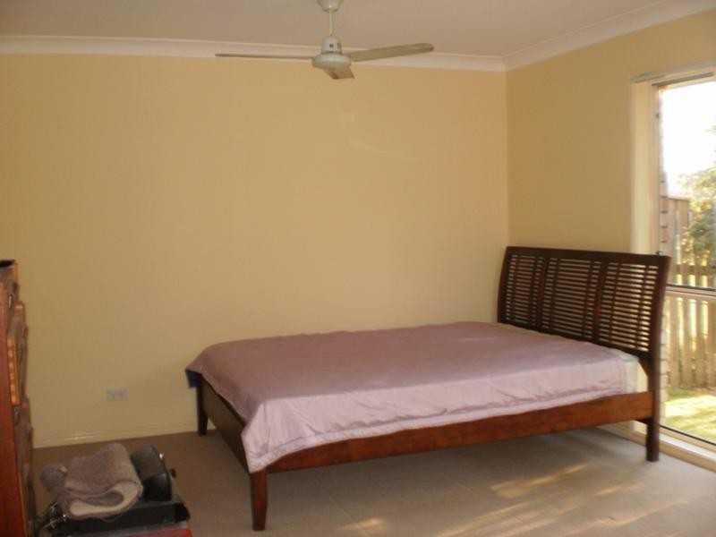 23 Tussock Crescent, Elanora QLD 4221