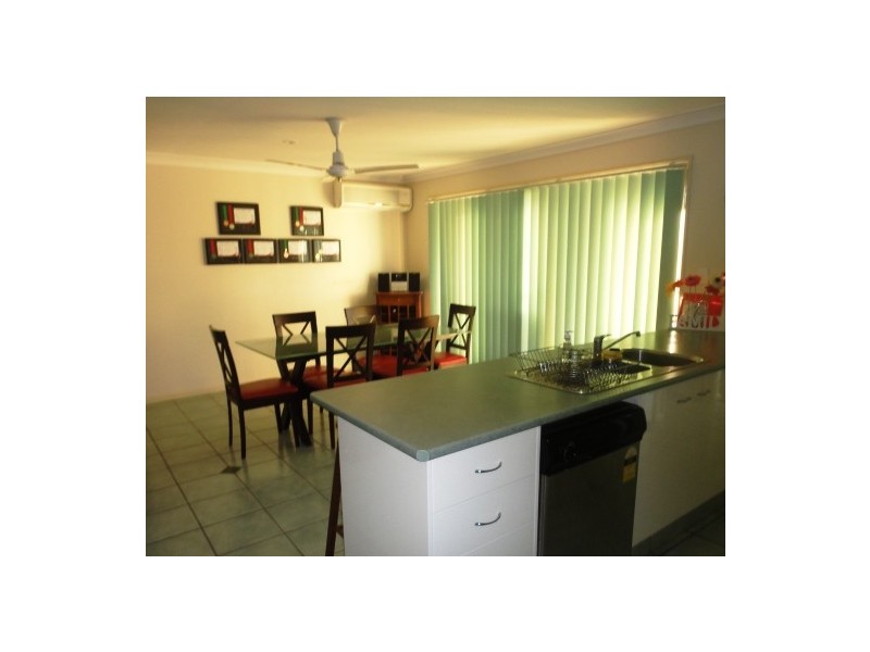 11 Laurina Court, Elanora QLD 4221