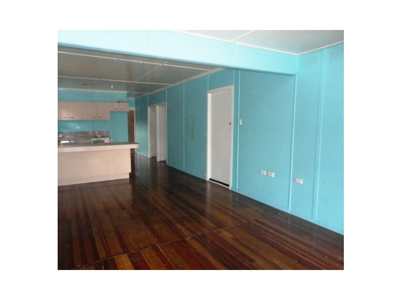 104 Palm Beach Avenue, Palm Beach QLD 4221