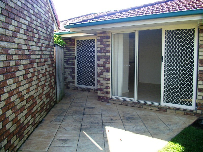 1/18 Randwick Court, Varsity Lakes QLD 4227