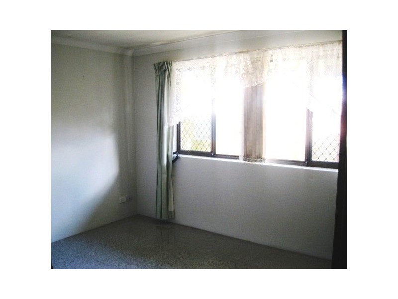 3/2 Sunbird Street, Burleigh Waters QLD 4220