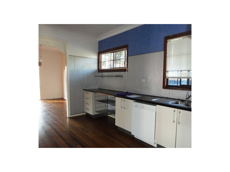 73 Palm Beach Avenue, Palm Beach QLD 4221