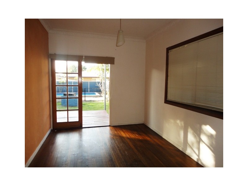 73 Palm Beach Avenue, Palm Beach QLD 4221