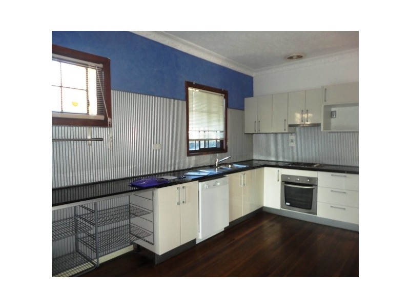 73 Palm Beach Avenue, Palm Beach QLD 4221