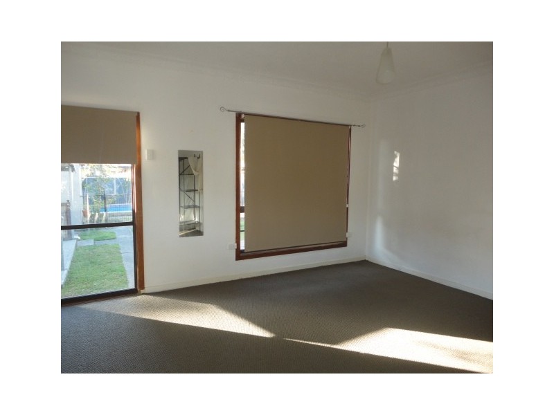 73 Palm Beach Avenue, Palm Beach QLD 4221