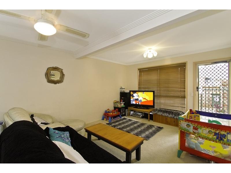 10/2-4 Gilchrist Drive, Currumbin Waters QLD 4223