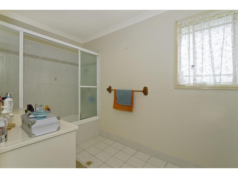 10/2-4 Gilchrist Drive, Currumbin Waters QLD 4223