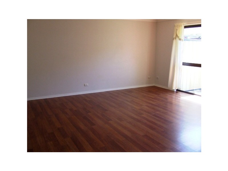 2/27 Leyte Avenue, Palm Beach QLD 4221