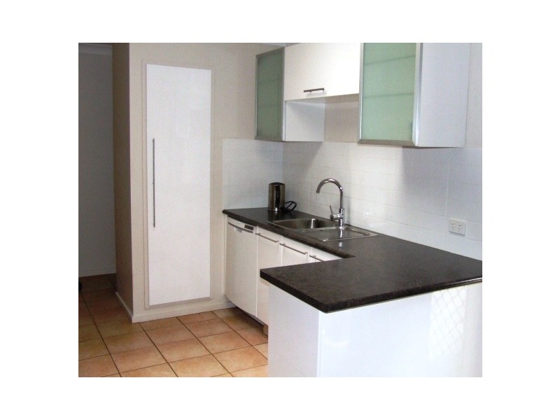 3 Bronhill Street, Currumbin Waters QLD 4223