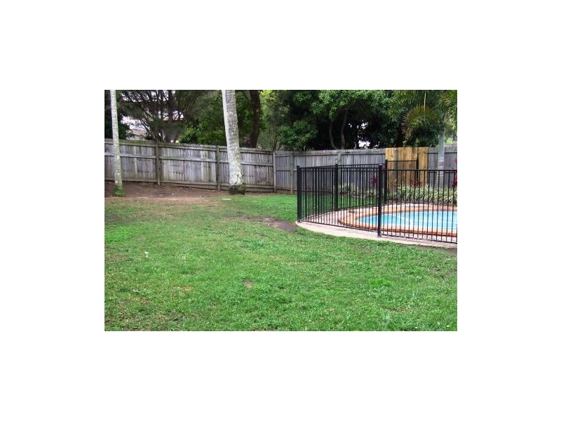 3 Bronhill Street, Currumbin Waters QLD 4223