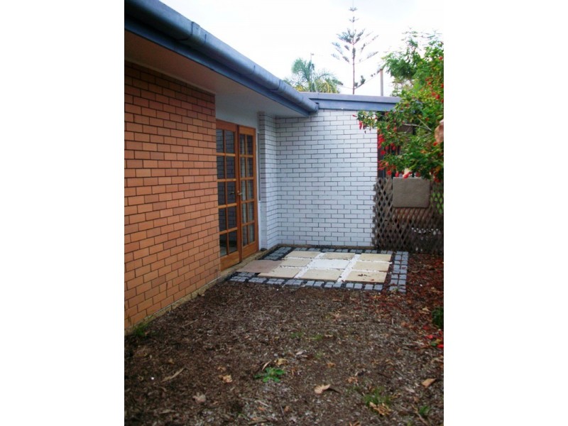 3/3 Boodera Road, Palm Beach QLD 4221