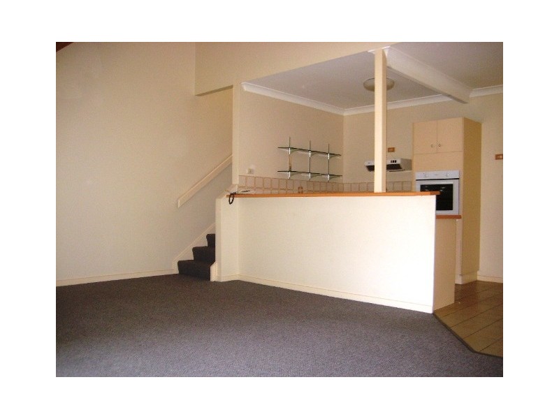 32/18 Bienvenue Drive, Currumbin Waters QLD 4223