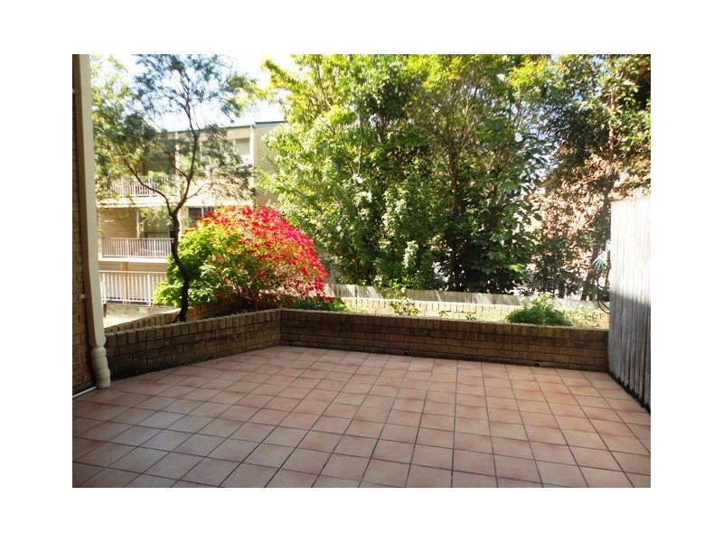 6/14 Mawarra Street, Palm Beach QLD 4221