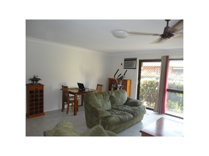 1/27 Leyte Avenue, Palm Beach QLD 4221