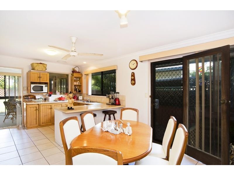 7 Kauri Court, Palm Beach QLD 4221