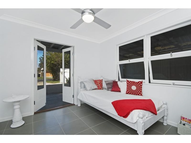 1/18 Leyte Avenue, Palm Beach QLD 4221