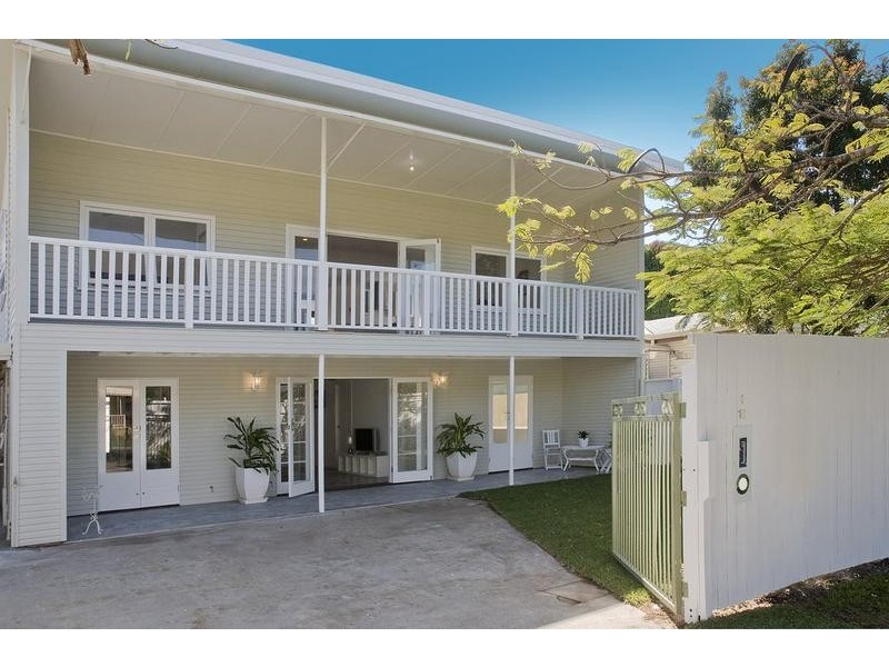 1/18 Leyte Avenue, Palm Beach QLD 4221