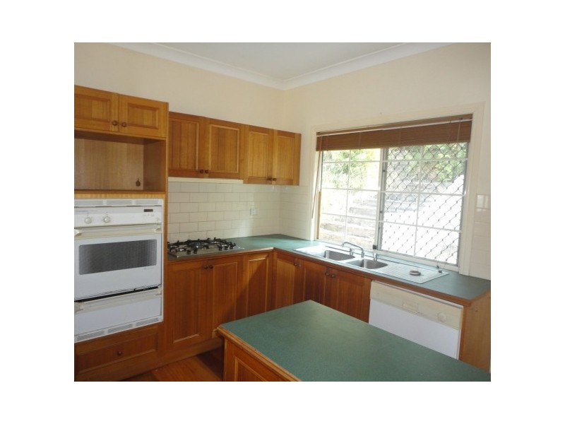 34 Foothill Street, Elanora QLD 4221