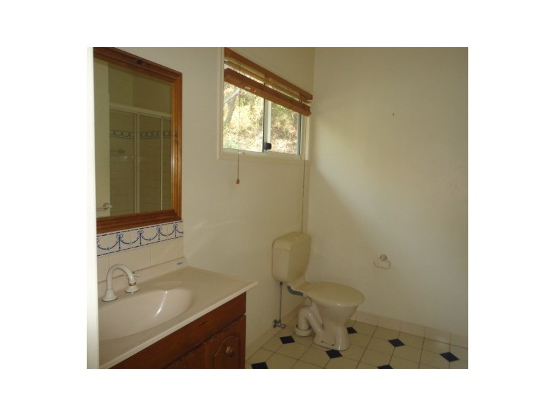 34 Foothill Street, Elanora QLD 4221