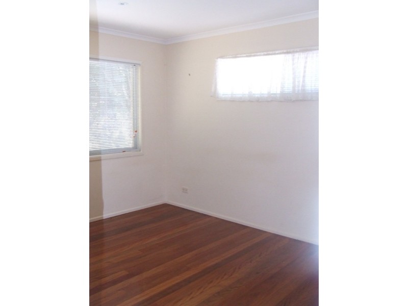 2/8 Weeumba Street, Currumbin QLD 4223