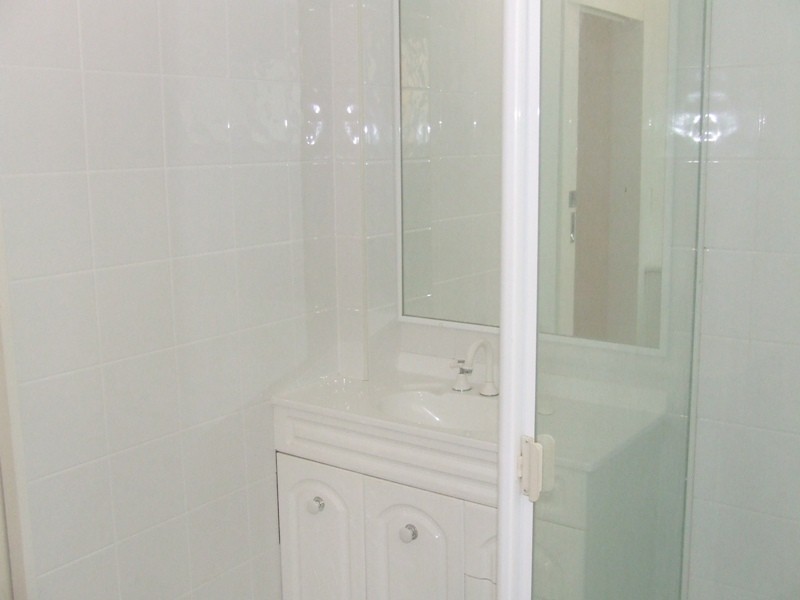 2/8 Weeumba Street, Currumbin QLD 4223