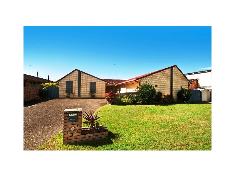 19 Dogwood Drive, Palm Beach QLD 4221