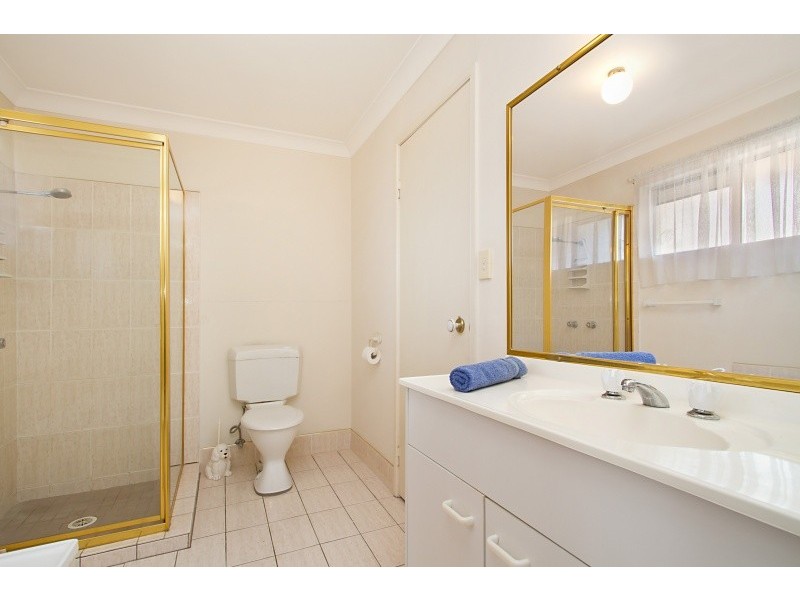 2/3 Eighth Avenue, Palm Beach QLD 4221