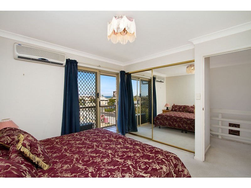 2/3 Eighth Avenue, Palm Beach QLD 4221