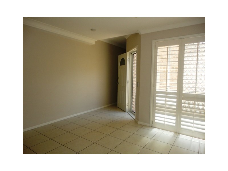 1/4 First Avenue, Palm Beach QLD 4221