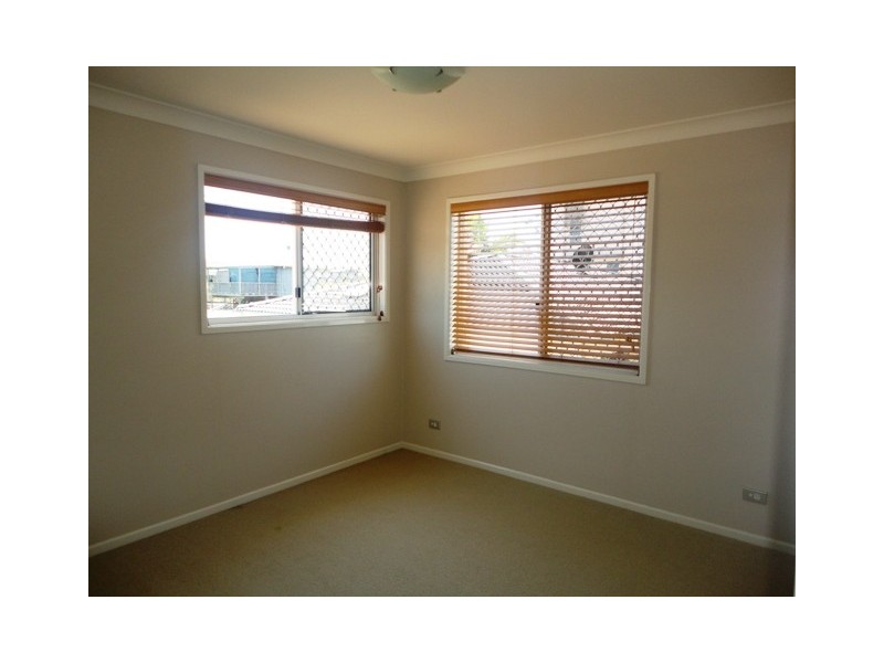 1/4 First Avenue, Palm Beach QLD 4221